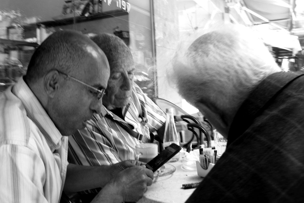 TEL AVIV PHONE CALL Image